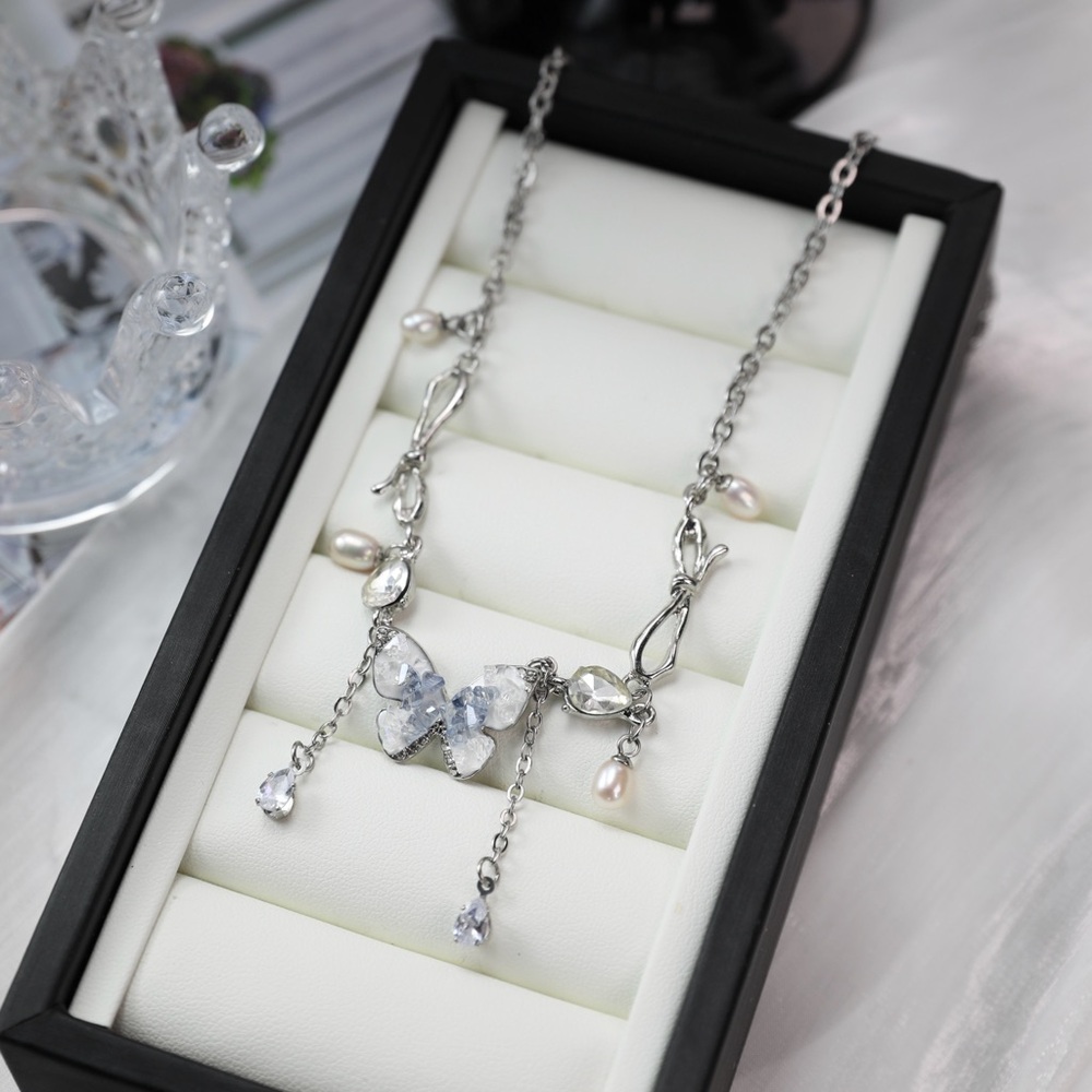 Elegant Silver Butterfly Necklace with Freshwater Pearls